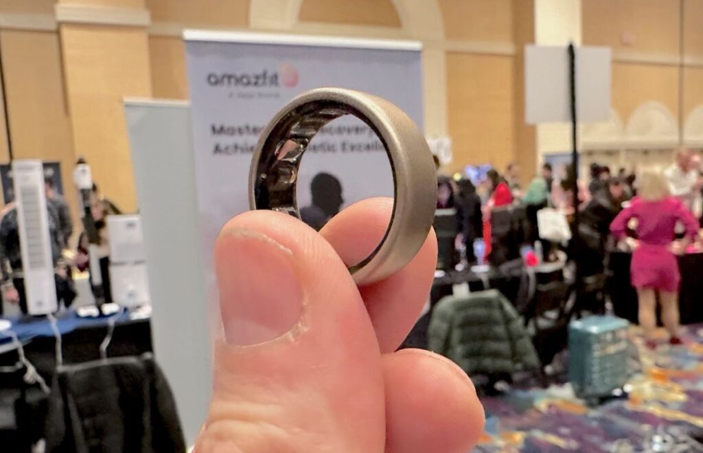 Nuevo Amazfit Helio: así es el anillo inteligente que quiere hacer que te  olvides de tu smartwatch